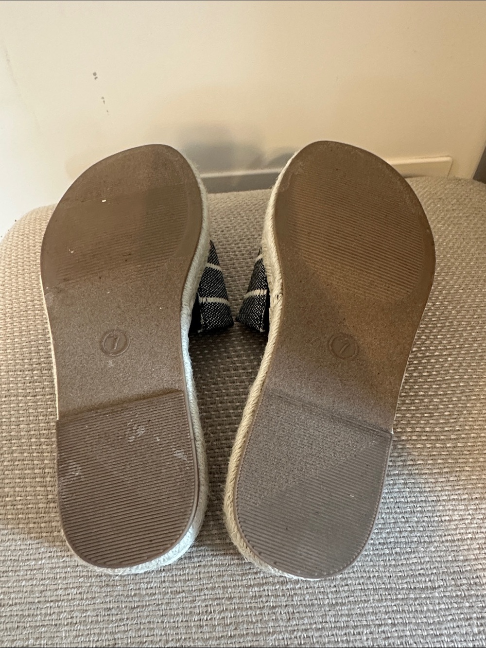 Universal Thread Black and Natural Striped Espadrille Mules - Picture 4 of 4